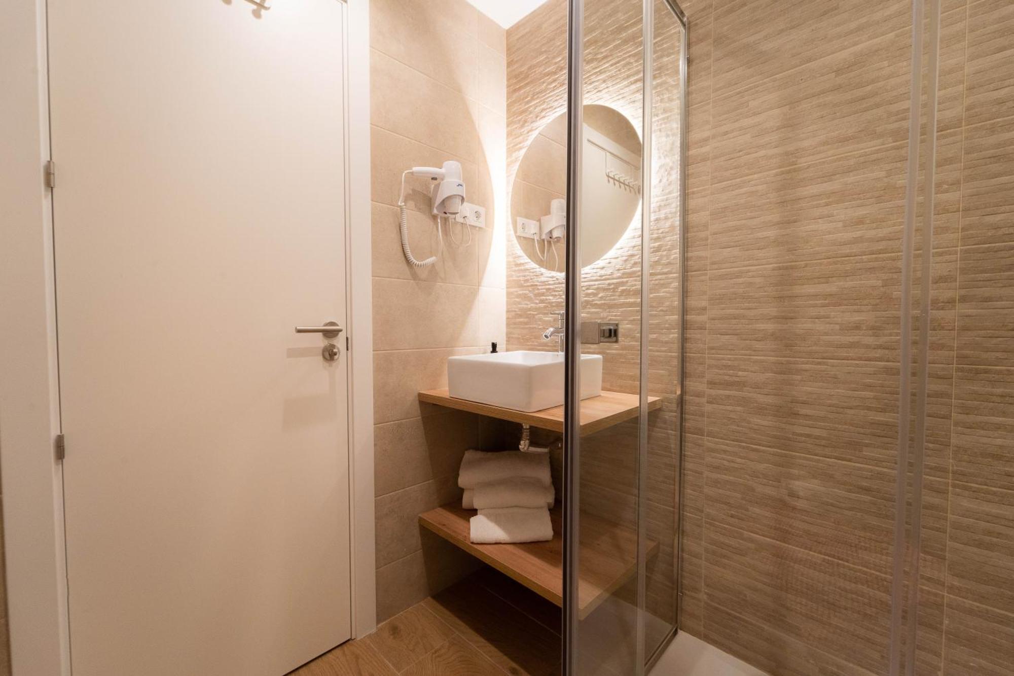 I'M Room Suites Nuevos Ministerios - Bernabeu 'Digital Access' Madrid Camera foto